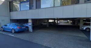 Man confirmed DEAD after assault, stabbing at Charlestown Square Newcastle: Read More