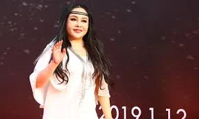 Renowned Taiwanese Singer Qian Bai-hui Passes Away at 62 in Beijing: Read More